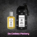 De Cadeau Factory Montage Sweet Roses parfumfles met bijbehorend zwart etui met logo en rozenmotief